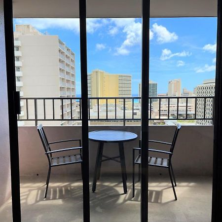 Royal Kuhio 1709 - Spacious Studio With Stunning Ocean City Views In The Heart Of Waikiki! Villa Honolulu Bagian luar foto