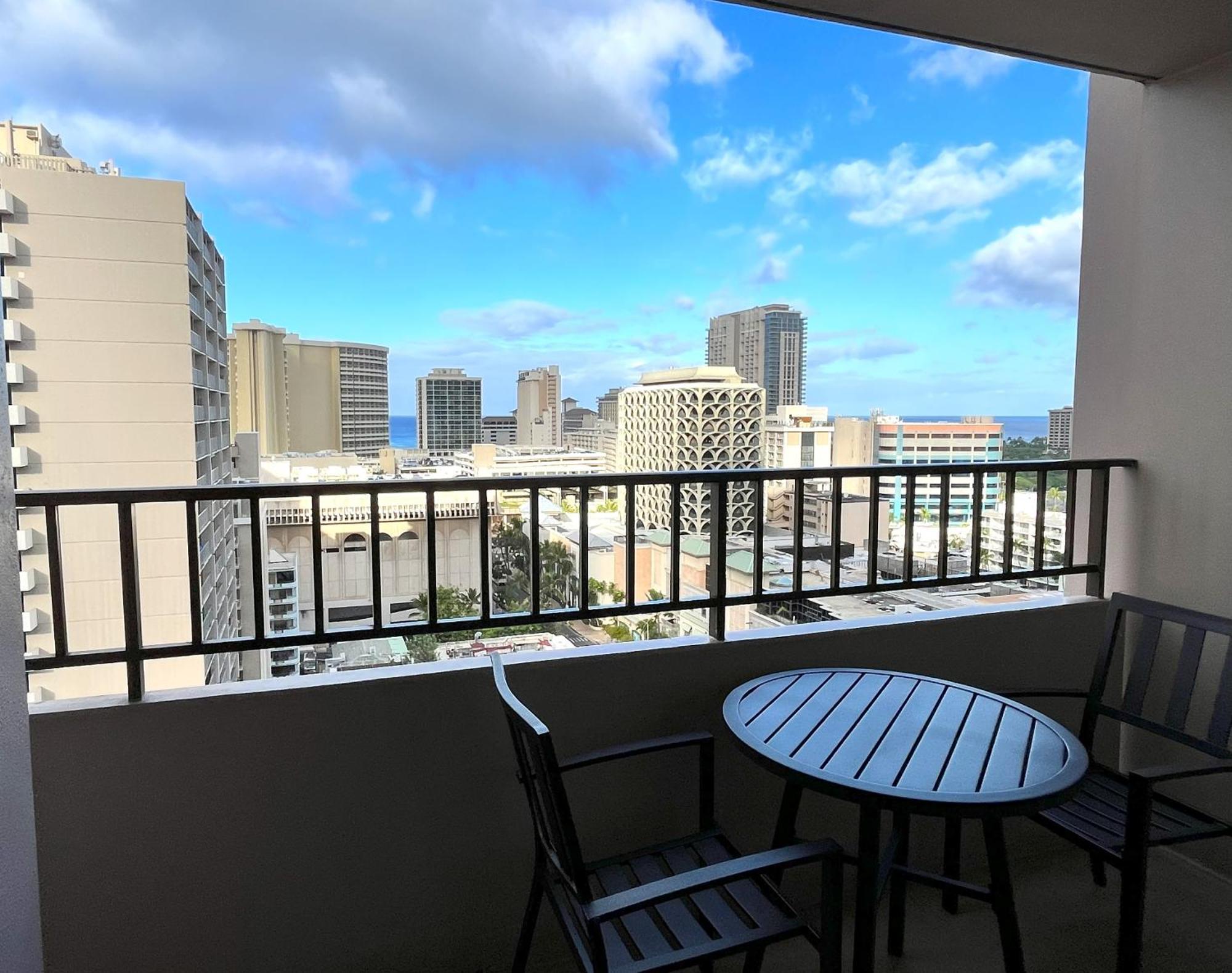 Royal Kuhio 1709 - Spacious Studio With Stunning Ocean City Views In The Heart Of Waikiki! Villa Honolulu Bagian luar foto